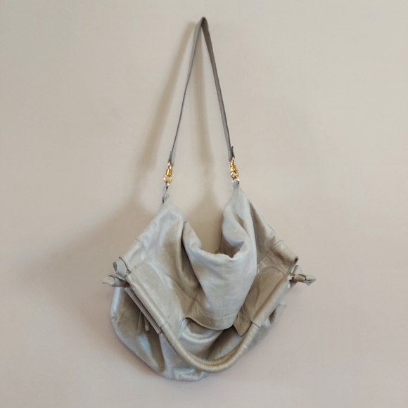 Anna Corinna leather mid city fold over tote - Picture 9 of 12